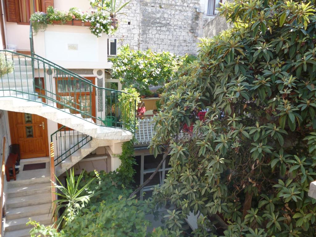 Apartments Ivica Τρογκίρ Εξωτερικό φωτογραφία